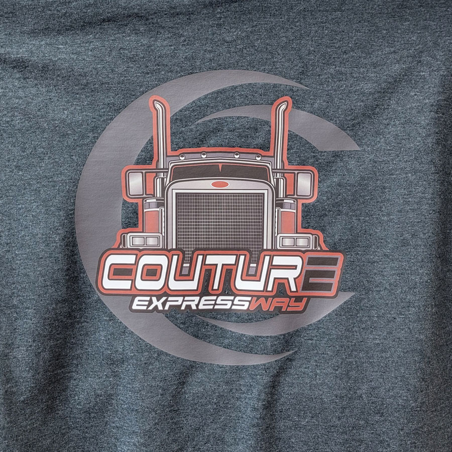 Transfert numérique sur vêtements.