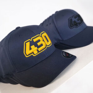 Broderie 3D sur casquettes - vêtements-personnalisés-québec