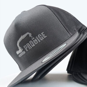 Broderie-sur-casquette-vêtements-personnalisés-québec